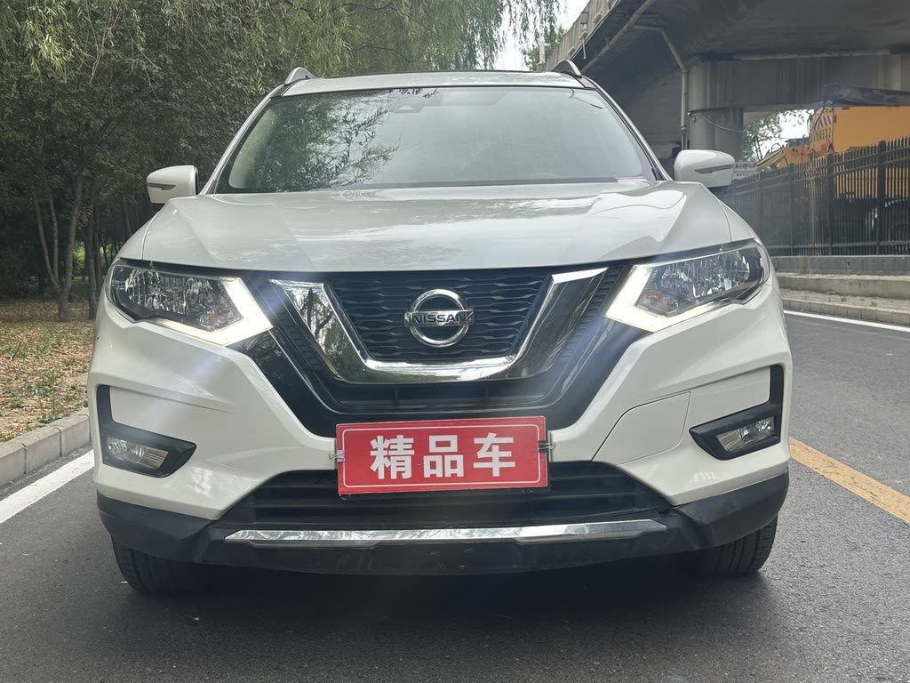 NISSAN X-TRAIL 2019