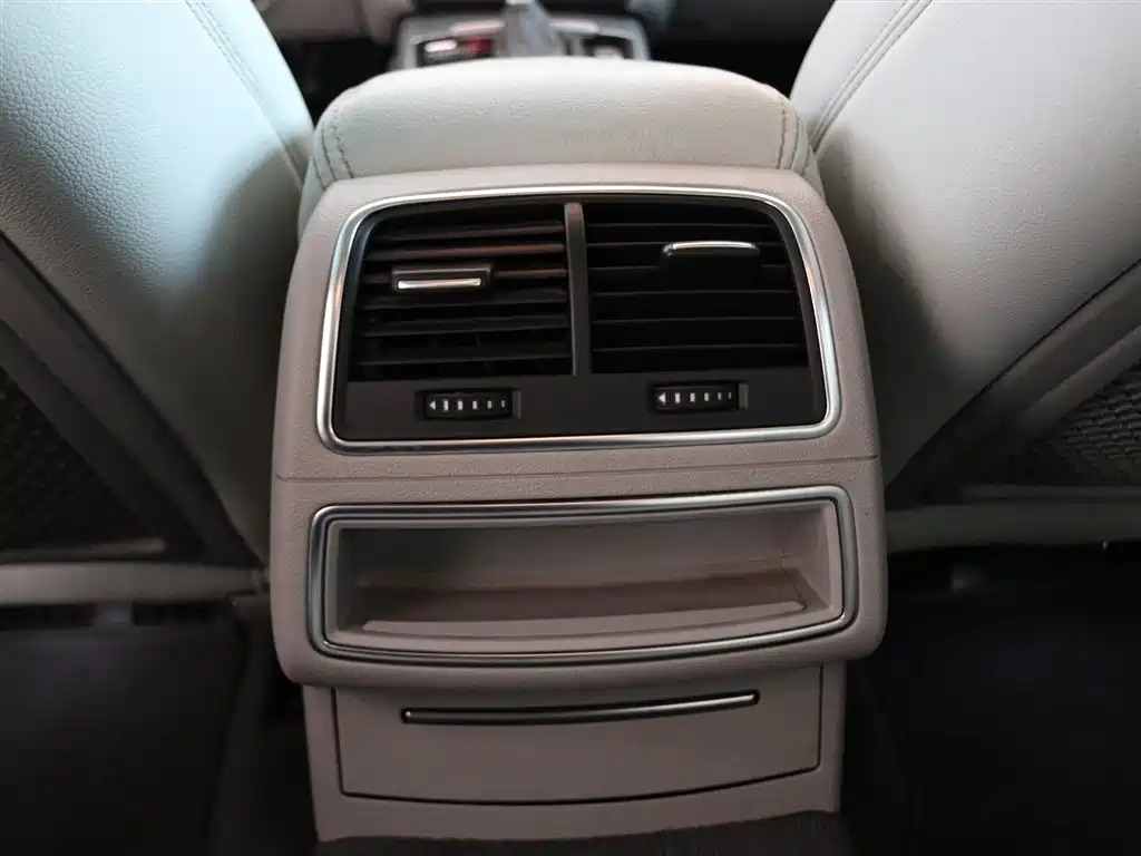AUDI A6L 2014