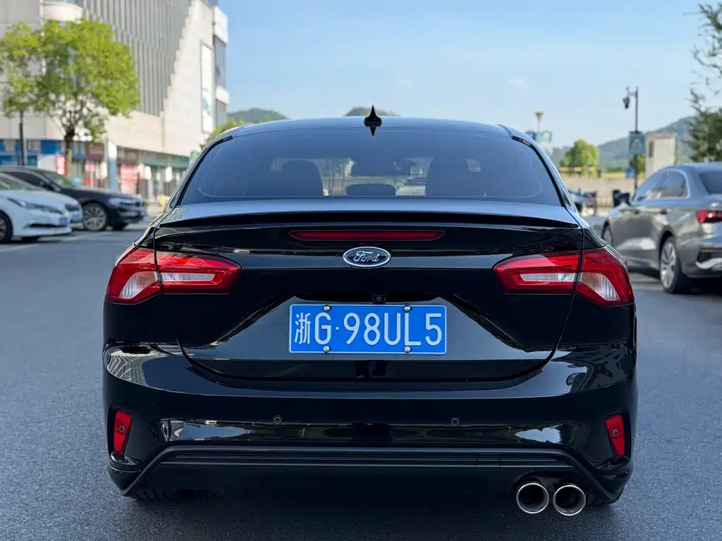 FORD FOCUS 2020