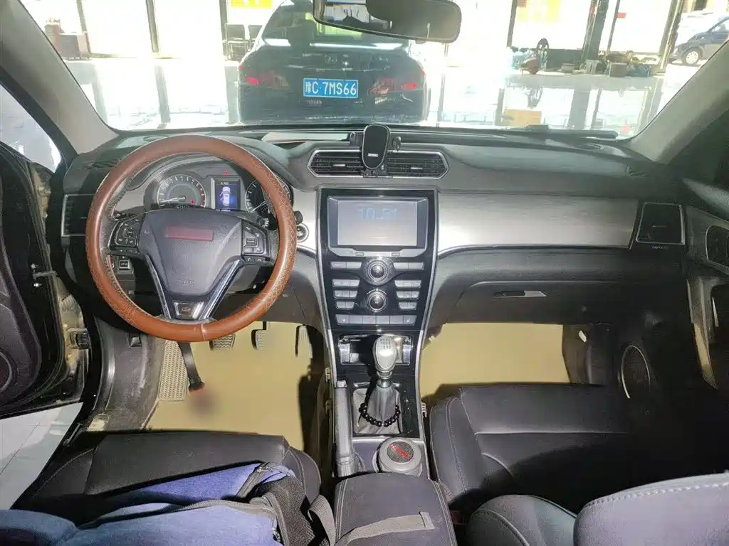 HAVAL H2 2014