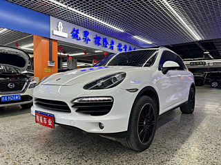 PORSCHE CAYENNE 2011