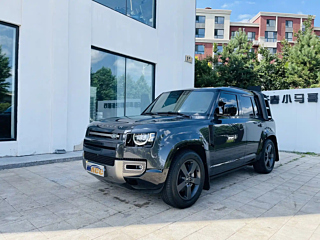 LAND ROVER DEFENDER 2024