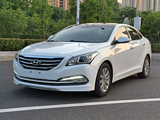 HYUNDAI MISTRA  2014
