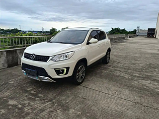 BAIC SENOVA X35  2016