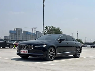 Заказать VOLVO S90