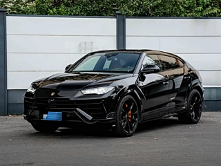 Заказать LAMBORGHINI URUS