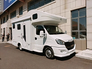 Заказать IVECO 欧胜