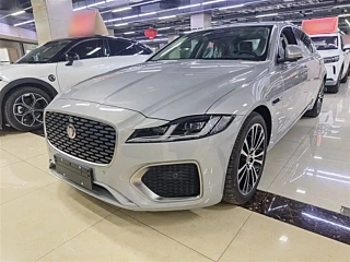 Заказать JAGUAR XFL
