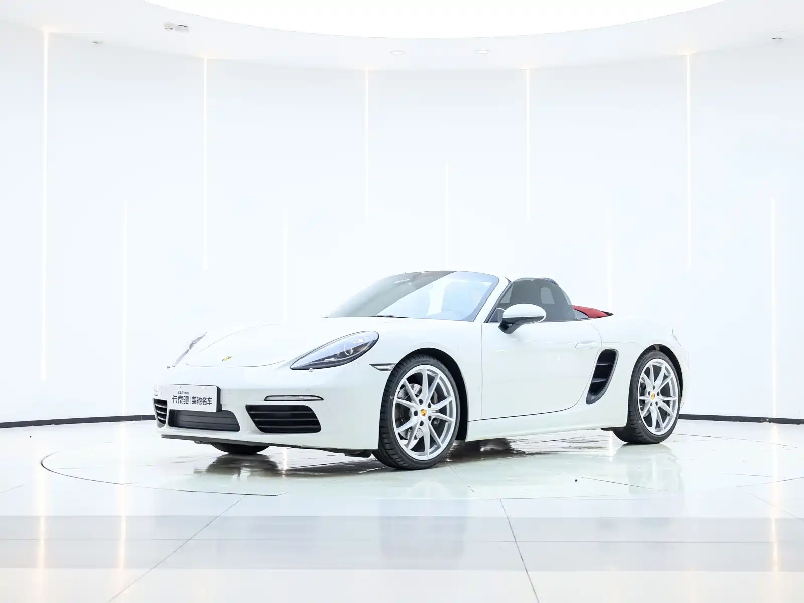 PORSCHE 718