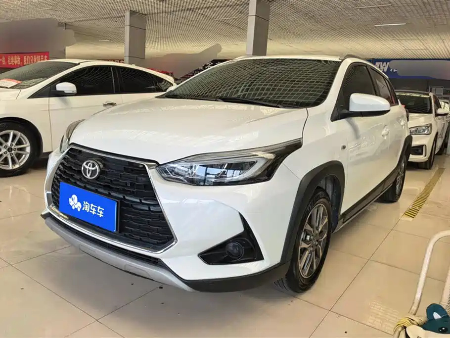 TOYOTA YARIS L DAZZLING