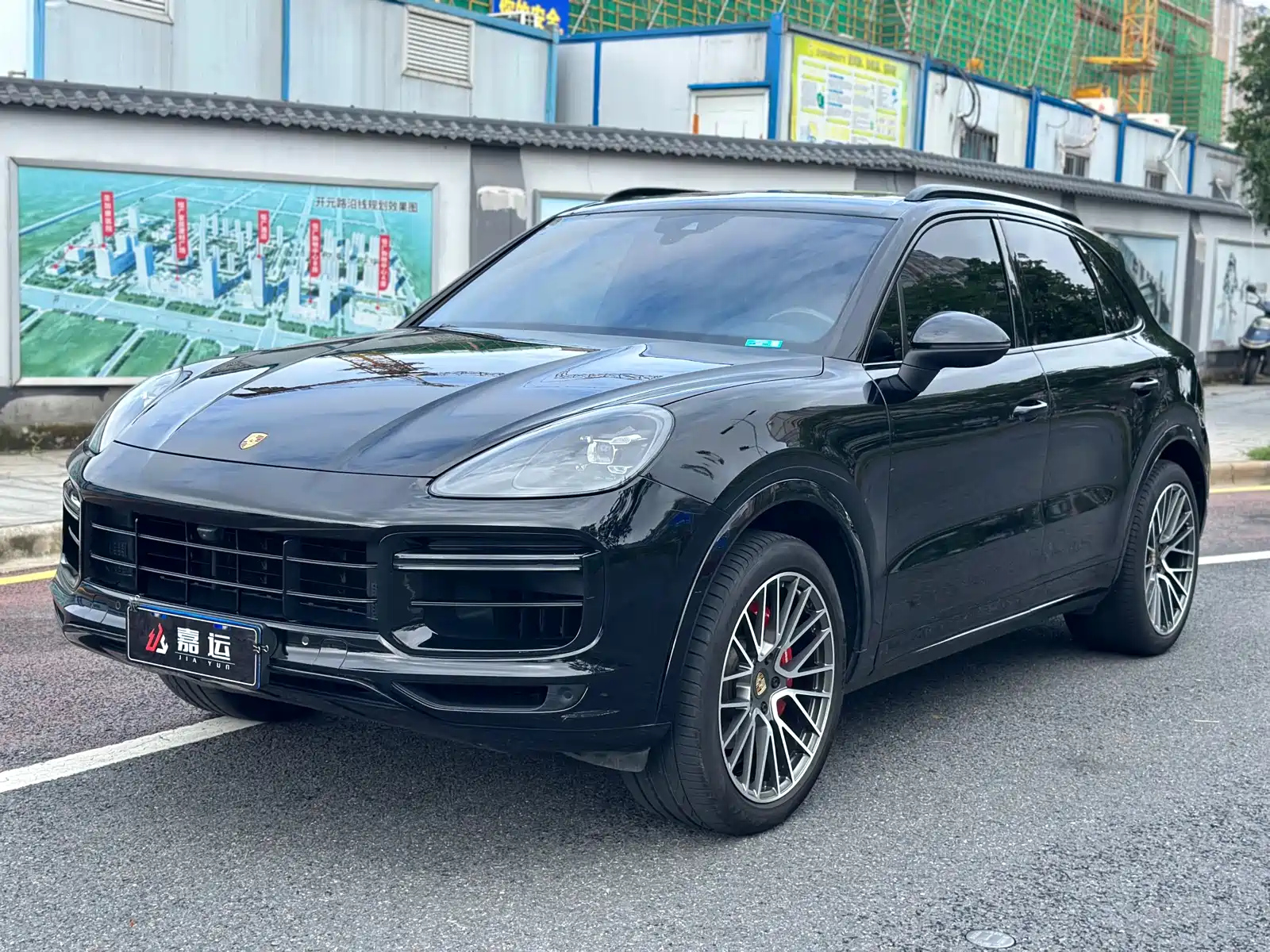 PORSCHE CAYENNE