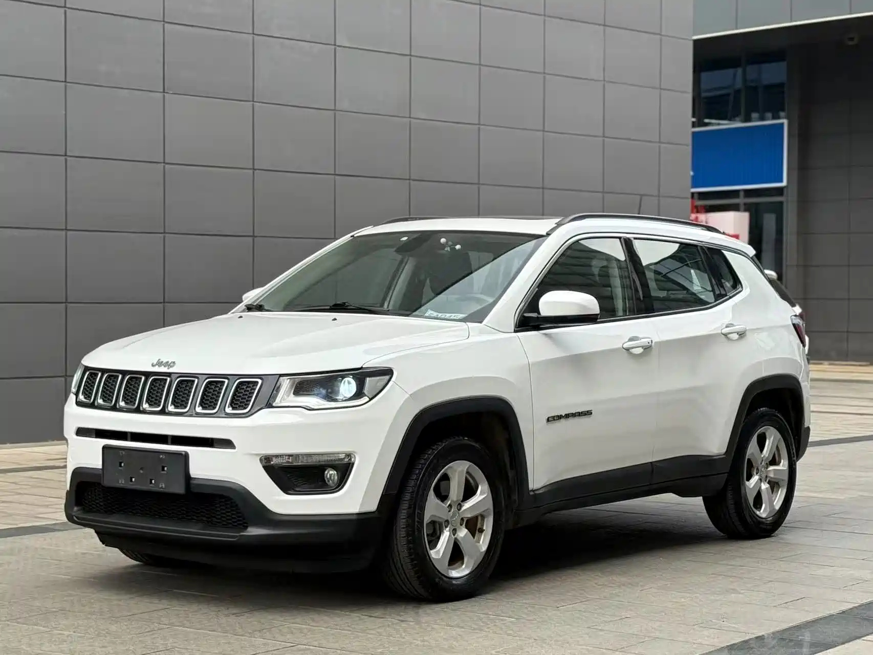 JEEP COMPASS
