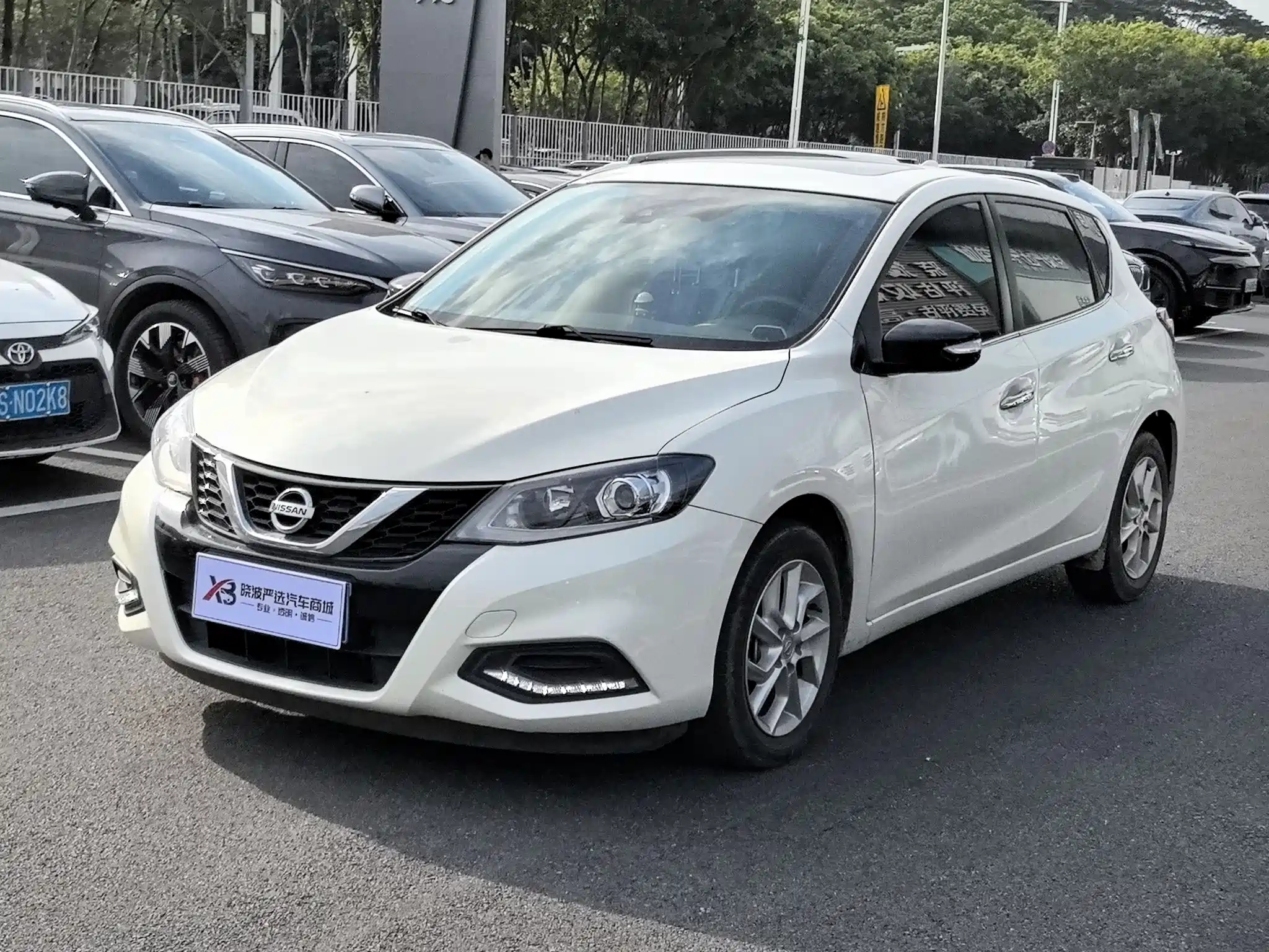NISSAN TIIDA TIIDA