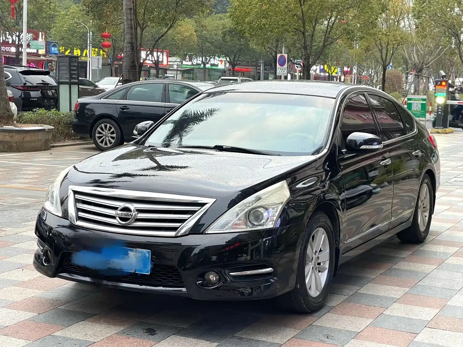 NISSAN TEANA