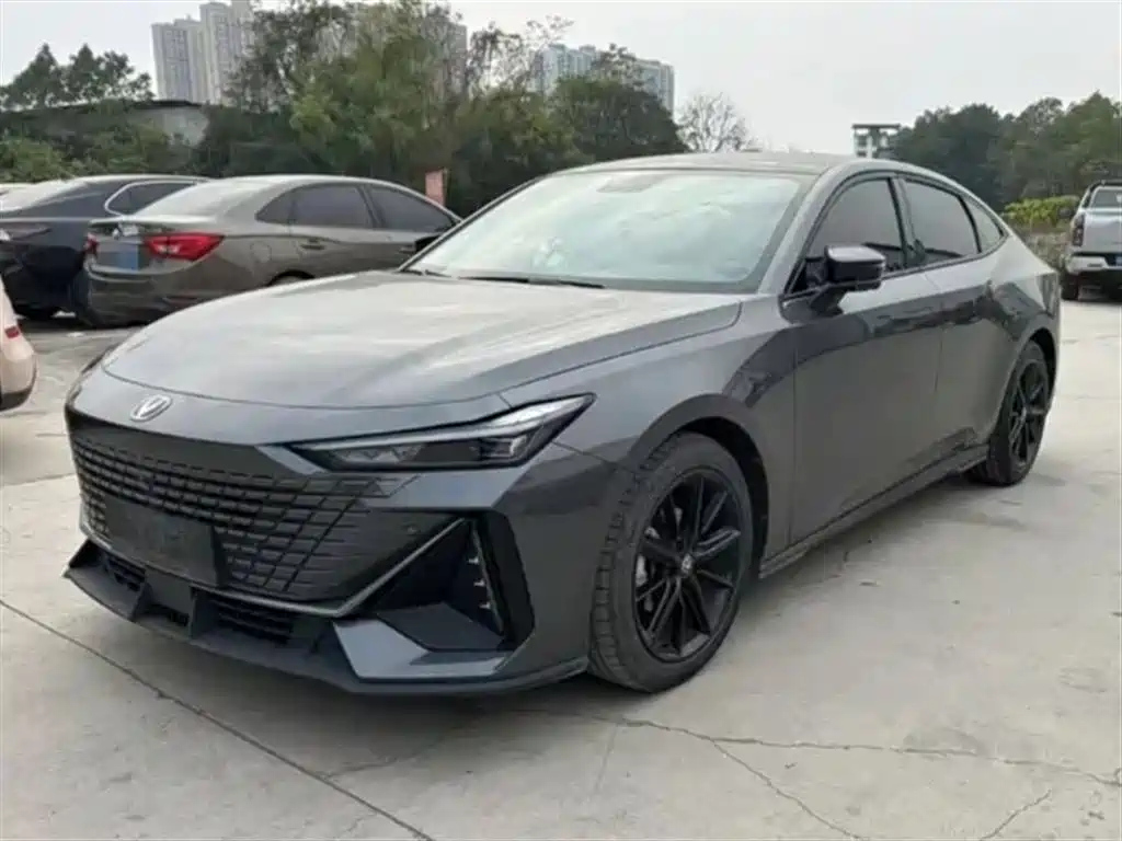 CHANGAN UNI-V