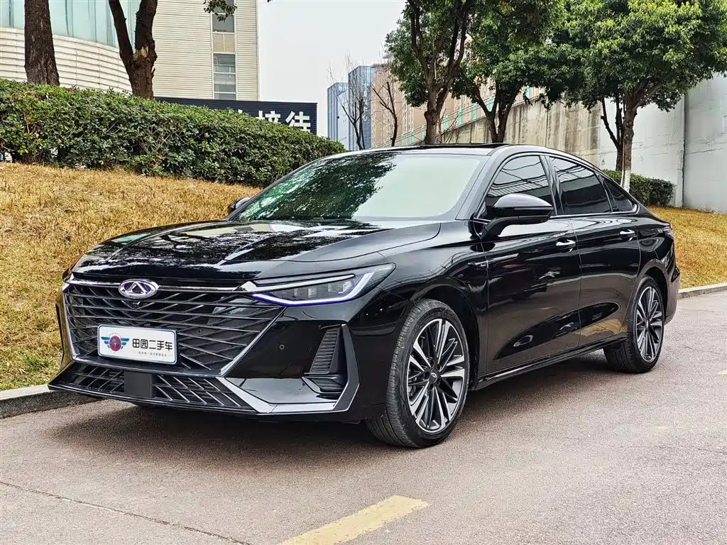 CHERY ARRIZO 8