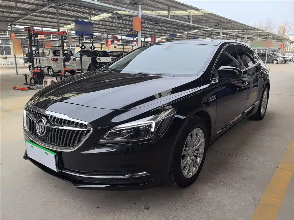 BUICK LACROSSE