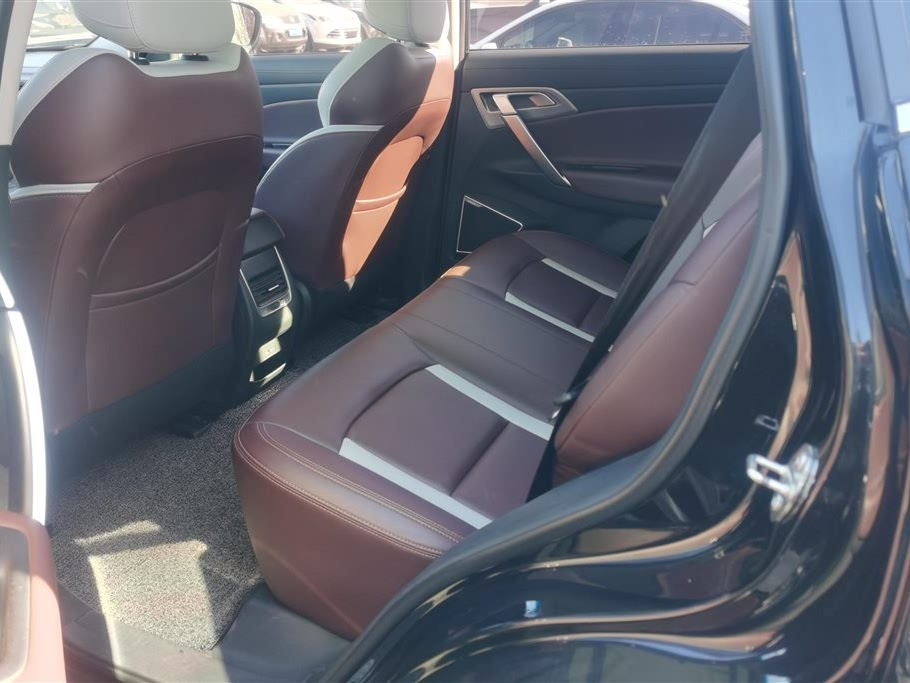 GEELY AUTO BOYUE 2022