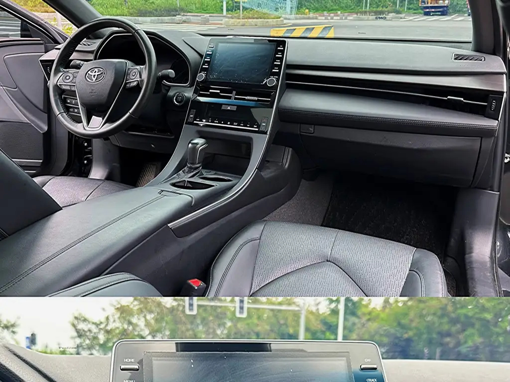 TOYOTA AVALON 2019