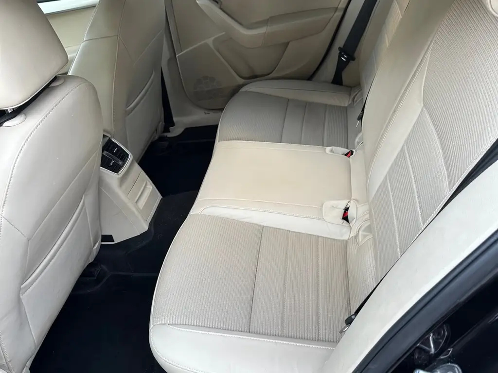 SKODA OCTAVIA 2017