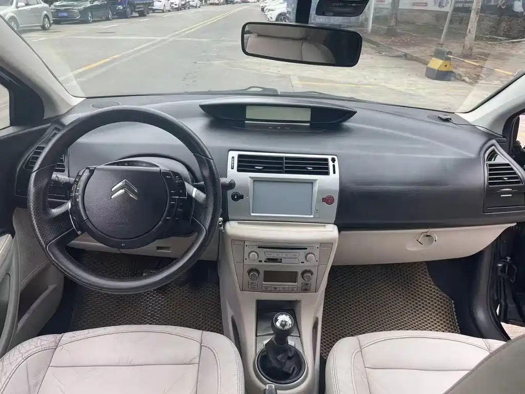 CITROEN C-QUATRE 2010