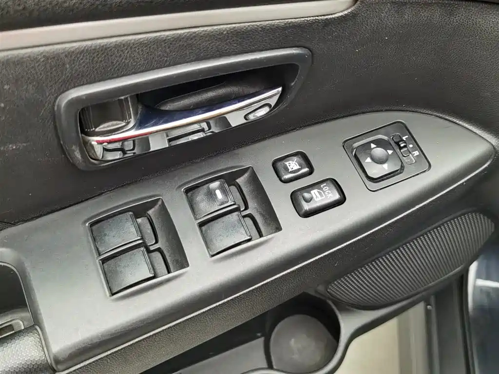 MITSUBISHI ASX ASX 2015