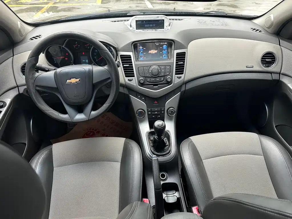 CHEVROLET CRUZE 2013