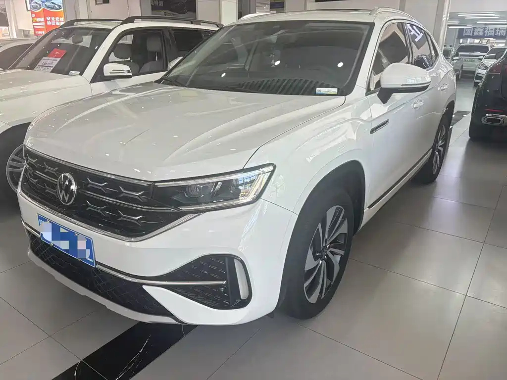 VOLKSWAGEN TAYRON X 2023