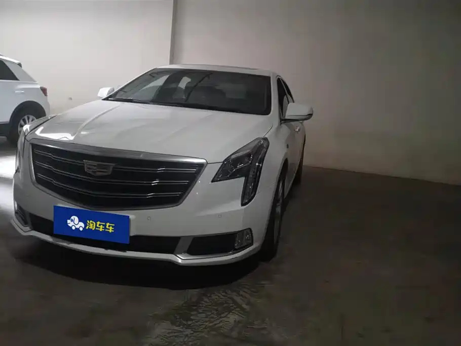 CADILLAC XTS 2018