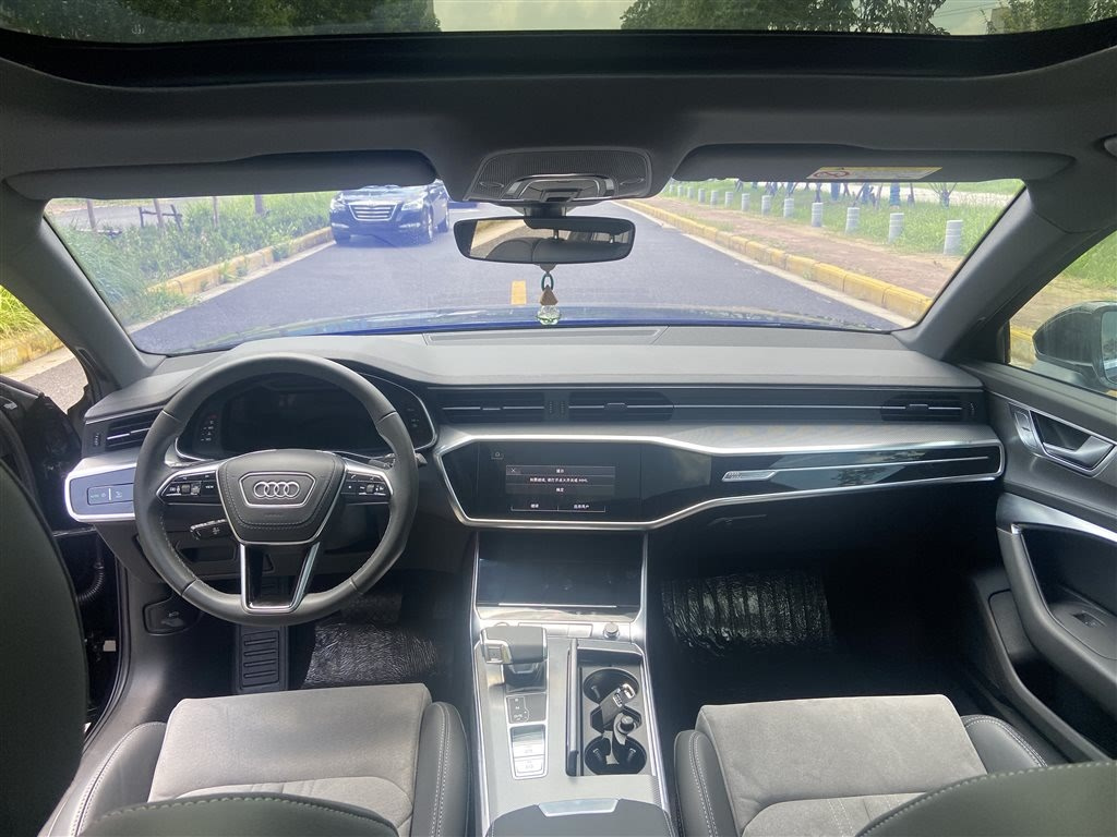 AUDI A6L 2023