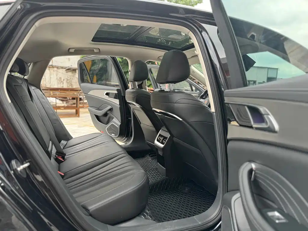 HONGQI H5 2022