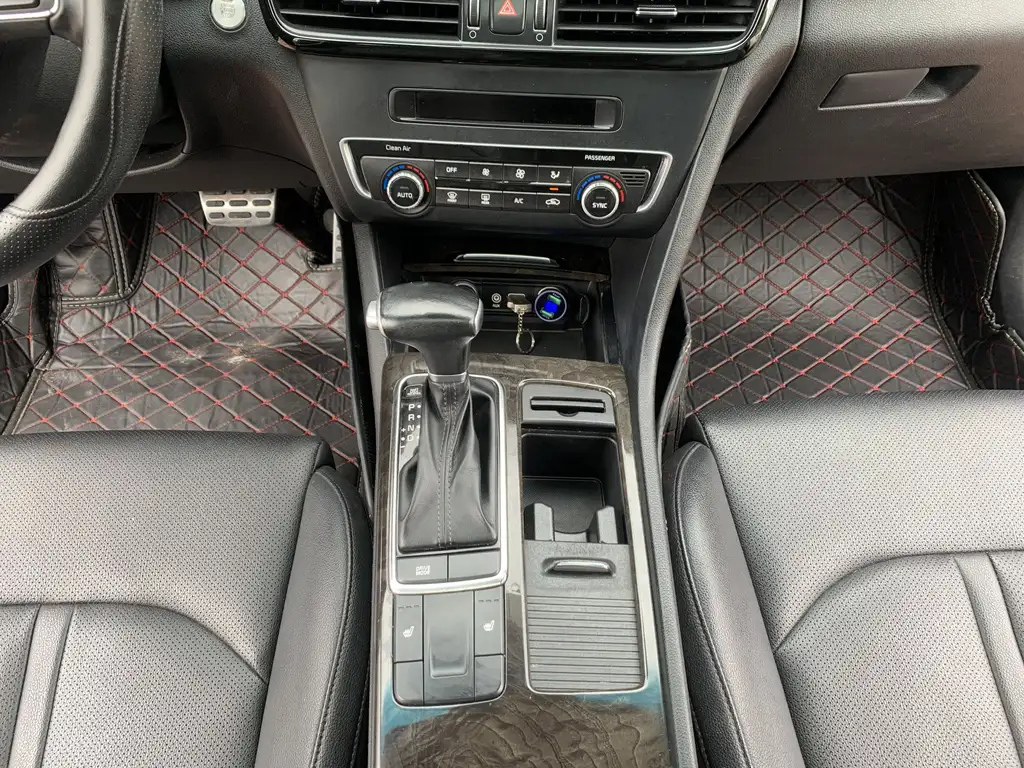 KIA K5 2016
