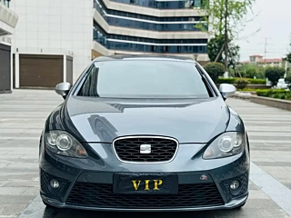Заказать SEAT LEON