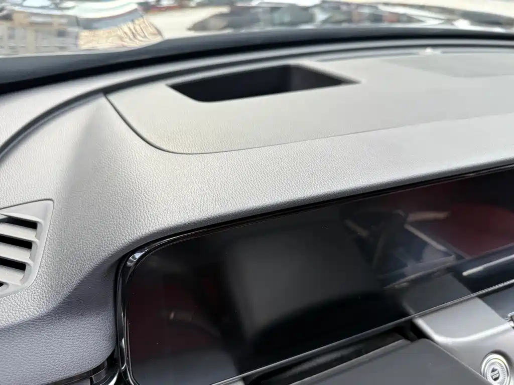 HONGQI HS5 2025