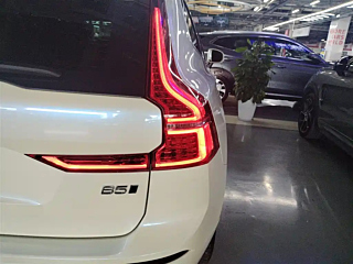 VOLVO XC60  2024 YEAR B5 4WD  DELUXE EDITION 2024