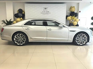 Заказать BENTLEY FLYING SPUR PLUG IN HYBRID