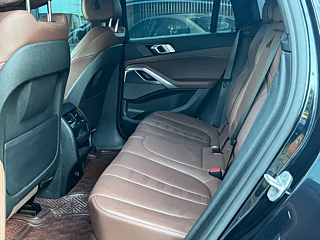 BMW X6  2021 YEAR XDRIVE40I M SPORTS SUIT 2021