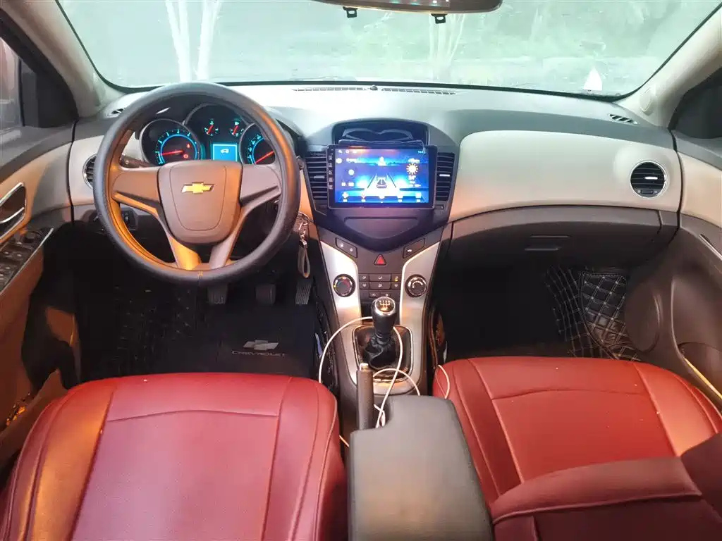 CHEVROLET CRUZE 2016