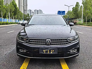 VOLKSWAGEN MAGOTAN 2023