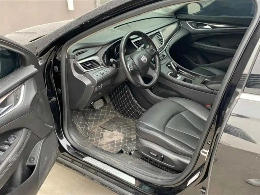 BUICK LACROSSE 2020