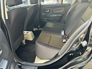 VENUCIA R50  2013 YEAR 1.6L MANUAL FASHION EDITION 2013
