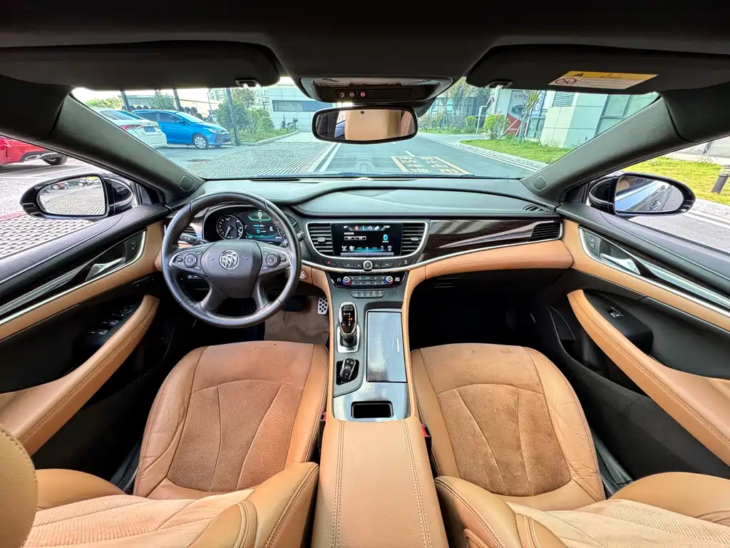 BUICK LACROSSE 2017