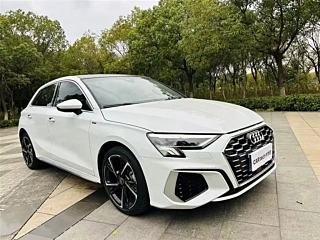 AUDI A3 2024