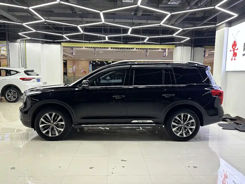 TRUMPCHI GS8 2017