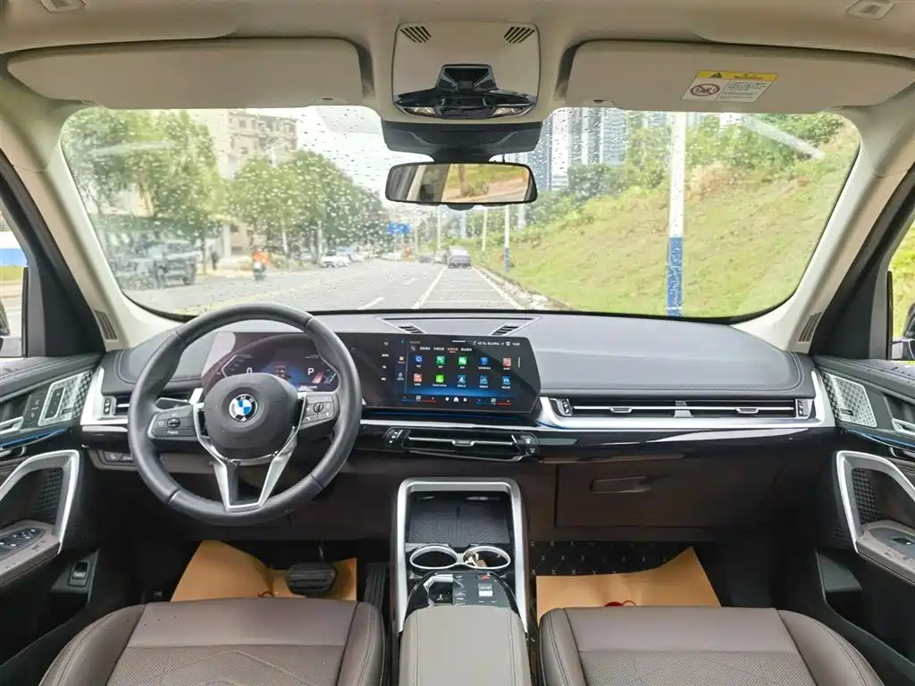 BMW X1 2025