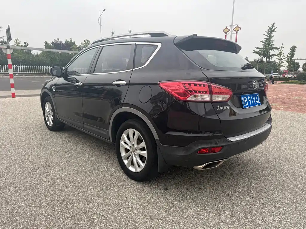 DONGFENG AEOLUS AX7 2015