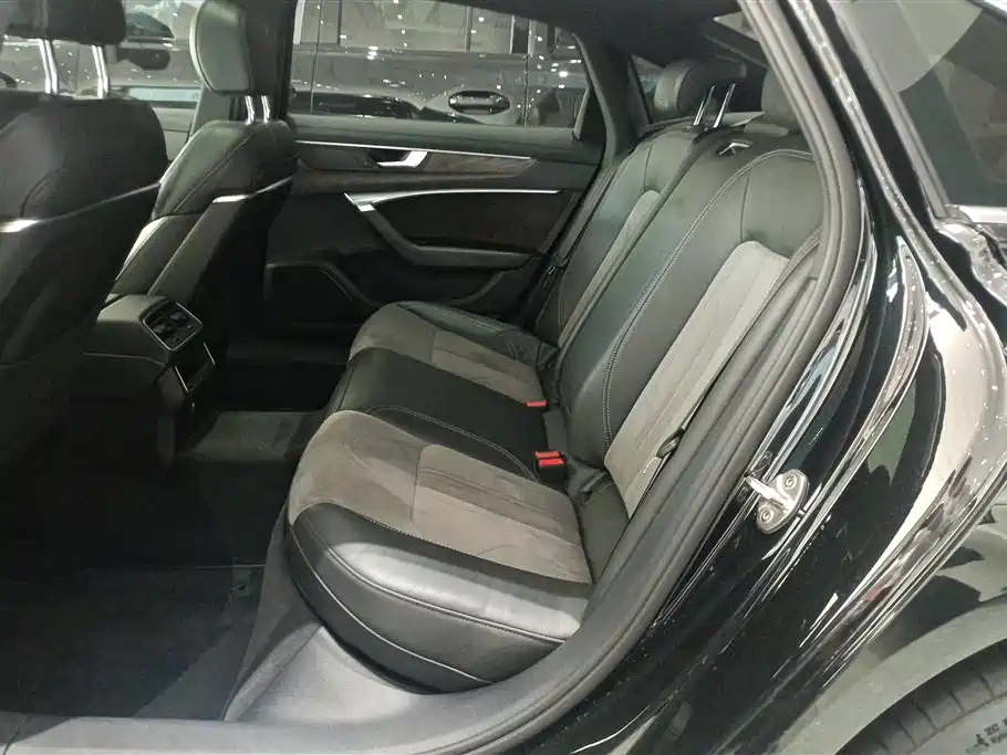 AUDI A6L 2019