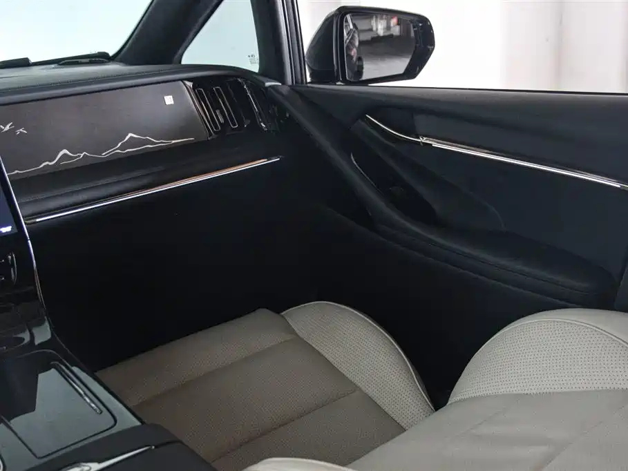 TRUMPCHI M8 2023