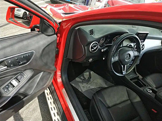 MERCEDES BENZ GLA 2015 YEAR GLA 220 4MATIC FASHION 2015