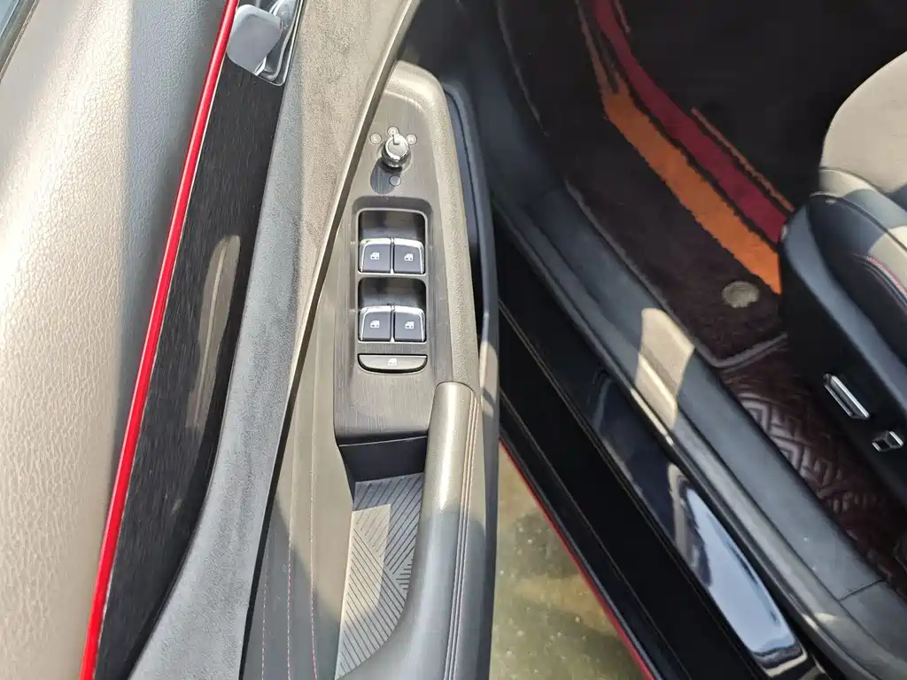 DONGFENG AEOLUS MAX 2021